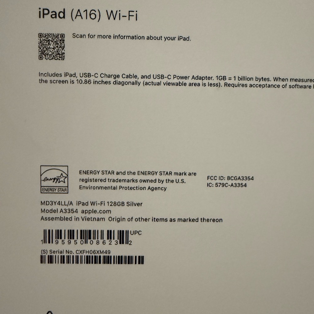 NIB iPad 128GB (A16) Model A3354 with OtterBox Case, screen protector + stylus! - Picture 9 of 11